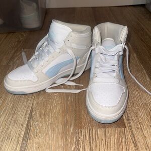 Puma Kids High-Top Sneakers - White and Blue